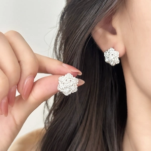 Elegant rose flower cluster earrings in polished silver finish for a minimalist style