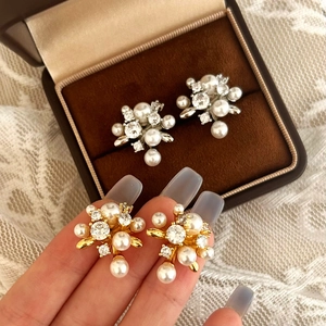 Irregular Artificial Pearl Cluster Stud Earrings For Women Elegant Flower Shape Zircon Inlaid Alloy Niche Design Light Luxury Jewelry