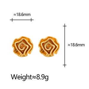Elegant gold camellia flower earrings with spiral texture and 18.6mm outer diameter