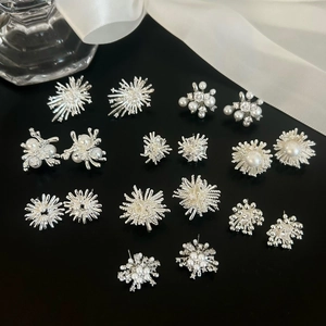 Copper Stud Earrings With Zircon And Faux Artificial Pearl Firework Flower Shape Elegant Fashion Jewelry For Women Commuter Style