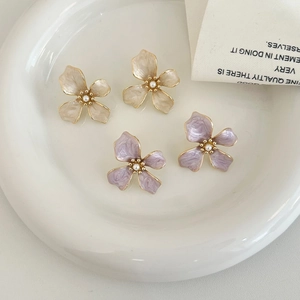 Flower Stud Earrings Copper Enamel Petals With Artificial Pearl Center French Retro Style Elegant Jewelry For Women