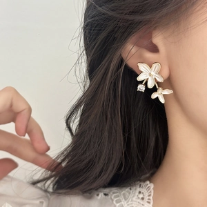 Elegant French style double flower earrings with white enamel petals and gold edging