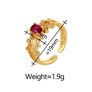 Detailed size specifications for 18K gold honeycomb ring with red zircon stone
