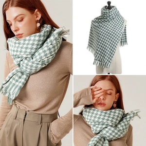 Classic green houndstooth knit scarf for women with soft fringe edges and thick texture
