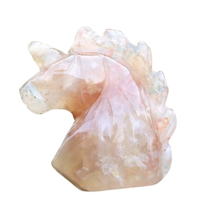 Statuetta a testa di unicorno in agata fiore di ciliegio naturale intagliata a mano