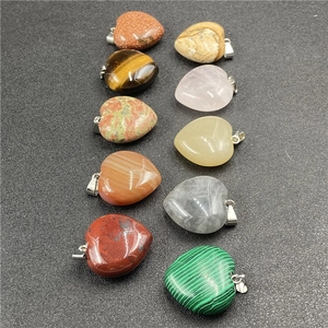 Set of ten 30mm colorful heart-shaped crystal pendants in natural stones and tiger eye