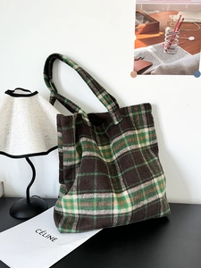 Retro Plaid Woolen Tote Bag Large Capacity Shoulder Handbag For Women Autumn Winter Urban Minimalist Commuter Bag