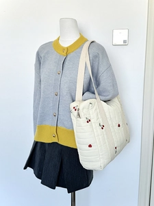 Quilted white tote bag with red cherry embroidery and large capacity for daily casual use