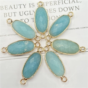 Connecteurs en cristal facetté bleu clair avec bordure dorée pour la création de bijoux DIY