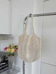 Large capacity hollow cotton rope shoulder bag in cream white with woven mesh texture