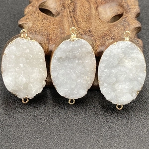 Natural White Druzy Quartz Geode Pendant Oval Electroplated Gold Border Ethnic Style Sweater Chain Necklace Accessory