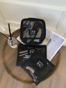 Portable Mesh Makeup Bag Travel Toiletry Storage Bag Large Capacity Breathable Lightweight Organizer Pouch Cartoon Patch