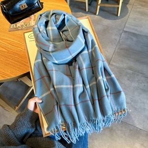 Écharpe rétro épaisse à carreaux bleus avec franges pour la chaleur de l'hiver