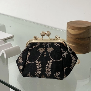 Vintage Floral Embroidery Kiss-lock Crossbody Bag For Women Polyester Jacquard Evening Clutch With Gold Bead Chain