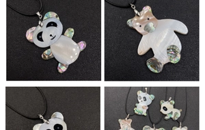 Détails de pendentifs panda en nacre d'abalone et blanche avec cordon en cire noire
