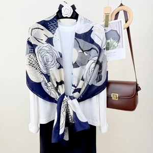 Elegant floral cotton-linen scarf for women with navy rose print shawl style