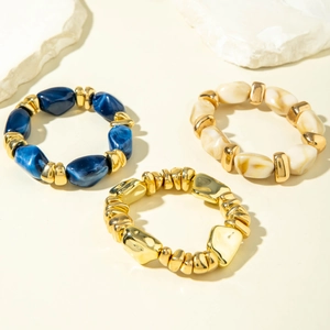 Retro irregular acrylic bead bracelet set with blue marble and gold geometric links
