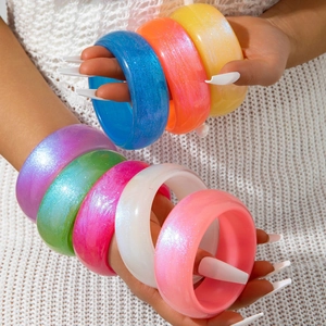 Bracelet Jonc En Résine Mode Large Épais Nacré Laser Pailleté Coloré Style Ins Rétro Exagéré Bijoux Pour Femmes