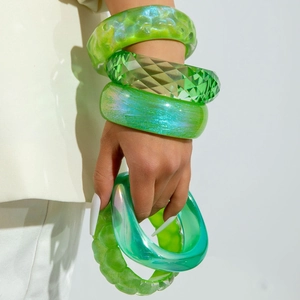 Bracelet Jonc En Résine Verte Large Épais Paillettes Holographiques Facetté Irrégulier Géométrique Bijoux De Mode Pour Femmes