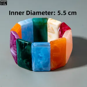 Detailed view of colorful acrylic beaded bracelet with 5.5cm inner diameter and marble texture