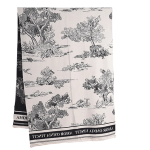 Écharpe en cachemire jacquard avec imprimé paysage noir et blanc et texte Amor Omnia Vincit
