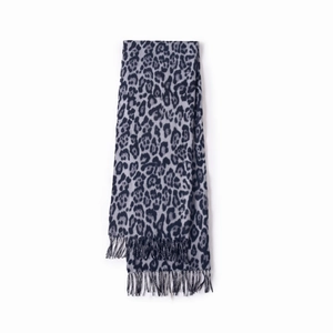 Classic leopard print scarf with fringe ends made of soft cashmere-like fabric