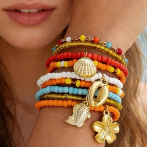Bohemian Colorful Glass Beaded Bracelet Set For Women Beach Vacation Style With Alloy Shell Flower Fish Charms Jewelry