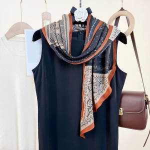 Women Vintage Ethnic Print Long Scarf Polyester Faux Satin Paisley Geometric Pattern Lightweight Elegant Neck Wrap Accessories