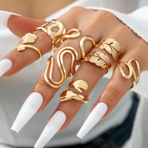 Gold Alloy Rings For Women Hugging Hands Leaf Flower Geometric Wave Designs Adjustable Open Fashion Trendy Jewelry