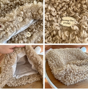 Vues détaillées du sac bandoulière en peau lainée avec fermoir magnétique et doublure satin