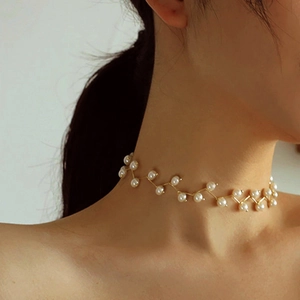 Mode Künstliche Perlen Choker Halskette Minimalistische Legierung Zweig Künstliche Perlen Verstellbarer Schmuck Für Damen Eleganter Strand Stil