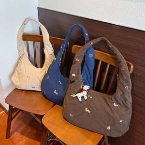 Sacs à bandoulière en velours côtelé avec broderie chiot en beige, bleu marine et marron