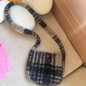 Winter vintage checkered sherpa crossbody bag in black grey and white plaid