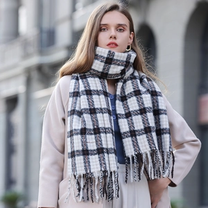Sciarpa Invernale a Quadri da Donna Morbido Scialle in Simil-Cashmere con Nappine Calda Sciarpa a Scacchi per Autunno Inverno Stile Britannico