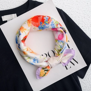 Modisches Quadratisches Tuch Floraler Tierdruck KunstSatin Satin Halstuch Kopftuch Bandana Für Damen