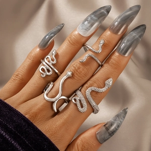 Vintage Alloy Snake Rings Collection For Women Men Gold Silver Black Adjustable Animal Finger Rings Bohemian Punk Gothic Jewelry