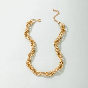 Polished gold alloy chunky chain necklace with adjustable clasp in a retro hip hop style