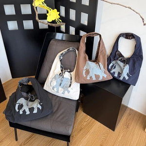 Retro canvas tote bag with elephant print and plaid lining in four colors