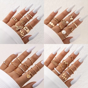 Bohemian Rings Collection Alloy Rhinestone Faux Artificial Pearl Heart Butterfly Star Geometric Minimalist Fashion Jewelry For Women