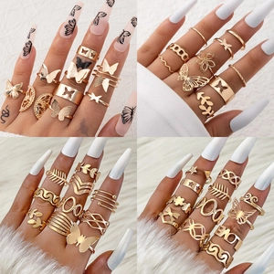 Anelli in Lega a Farfalla Bohemienne per Donna Placcati in Oro Cavo Geometrico Cuore Foglia Strass Anello da Dito Collezione