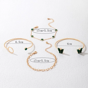 Guide des tailles détaillé pour l'ensemble de bracelets papillon dorés et pierres vertes