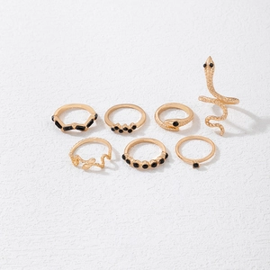 Lot de 7 bagues serpent dorées avec zircons noirs et motifs bohèmes chic