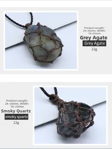 Détail de pendentifs en cristal faits main dans un filet tressé avec dimensions