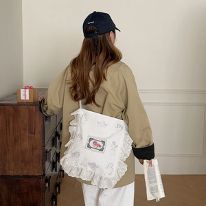 Sac fourre-tout en toile crème avec bordure en dentelle et broderie d'ange vintage