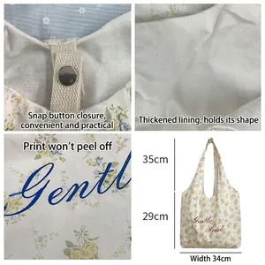 Borsa tote in tela floreale con stampa Gentle Soul e dimensioni di 34x64 cm