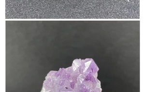 Vue détaillée d'un amas d'améthyste naturelle montrant les cristaux violets et leur base