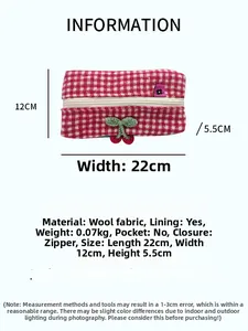 Spécifications de taille pour la trousse cerise en tricot avec dimensions et poids