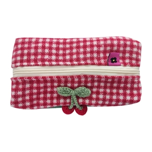 Trousse à carreaux avec cerise tricotée de grande capacité pour articles de bureau