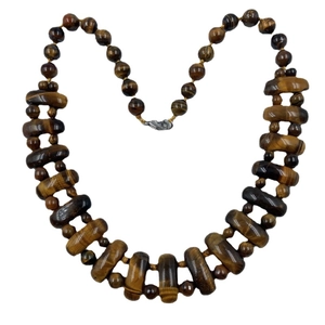 Collier artisanal en œil de tigre avec perles naturelles rondes et rectangulaires