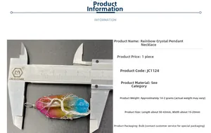Mesure d'un pendentif en cristal arc-en-ciel avec détails de fil argenté enroulé